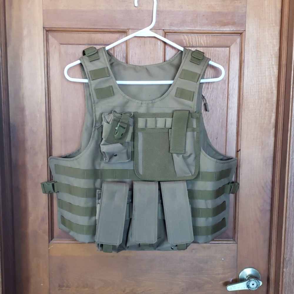 Airsoft Tactical Vest